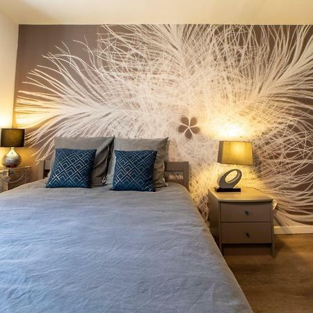 Le Felix Grat - Lavaloc Hotel Laval  Kültér fotó